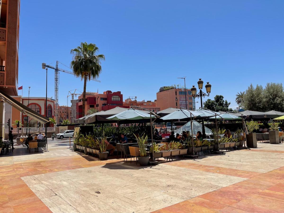 Appartement Chic Gueliz Plaza Avec Vue Marrakesz Zewnętrze zdjęcie
