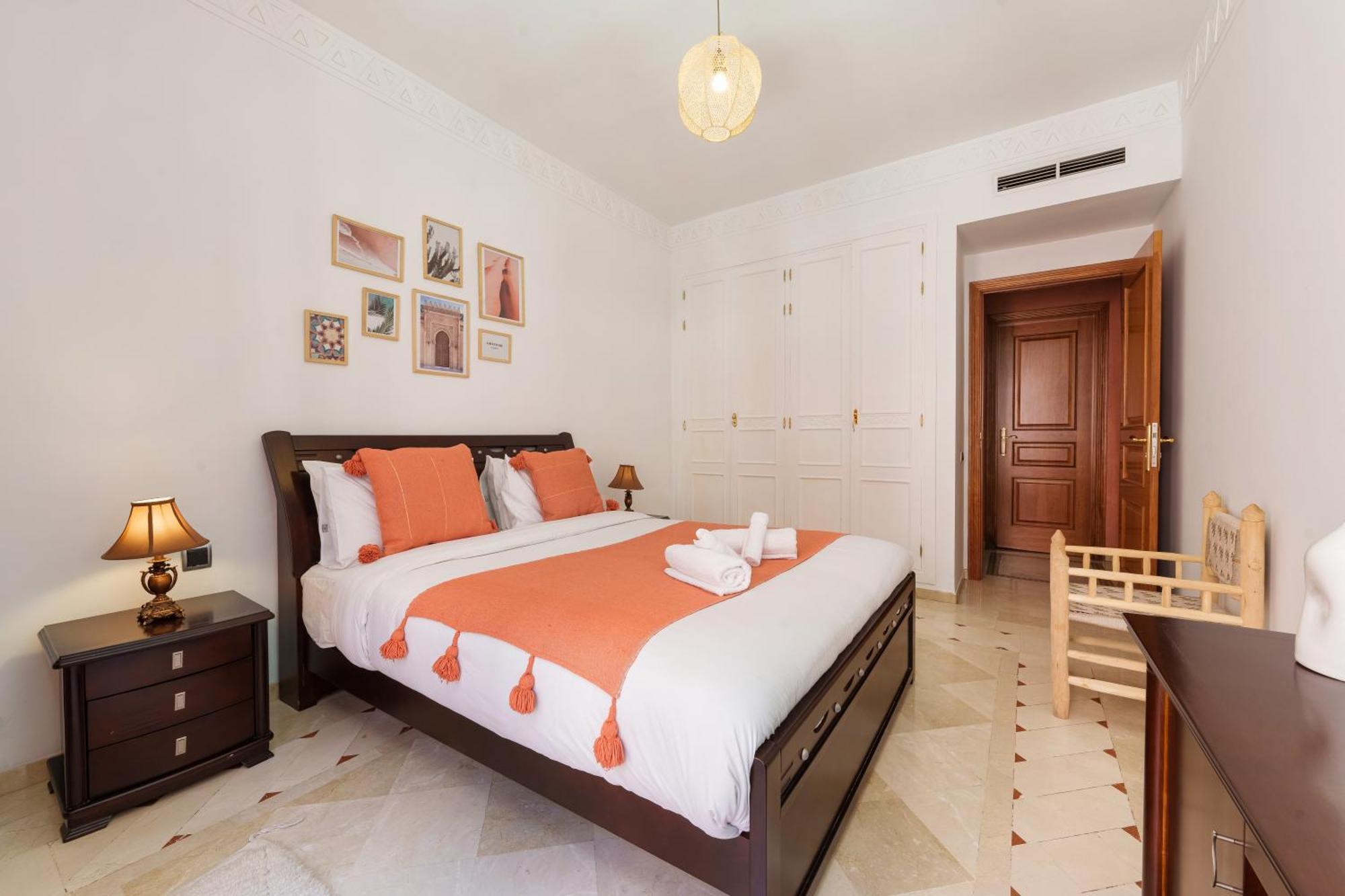 Appartement Chic Gueliz Plaza Avec Vue Marrakesz Zewnętrze zdjęcie