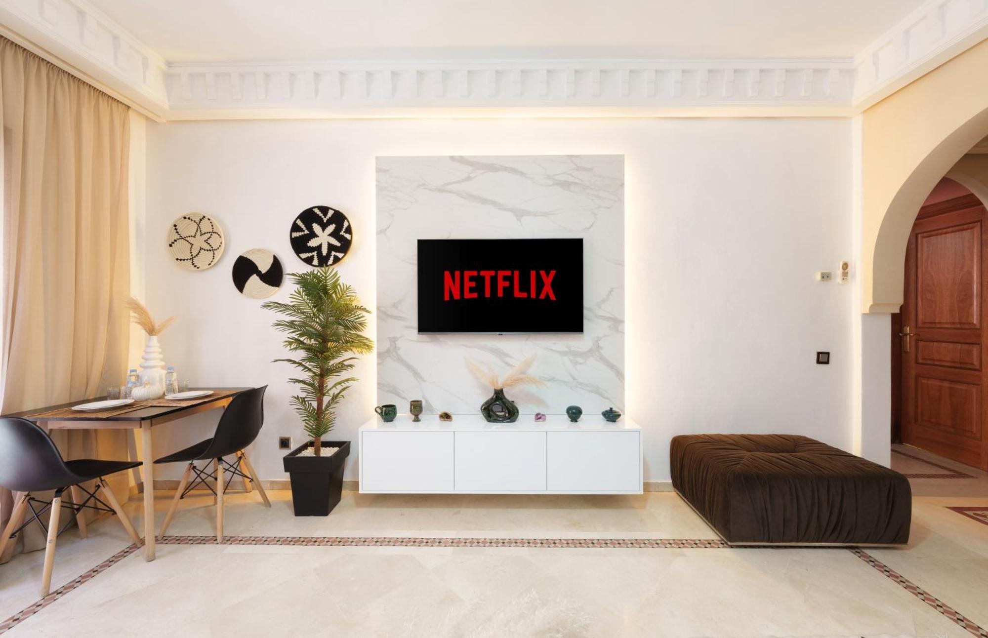 Appartement Chic Gueliz Plaza Avec Vue Marrakesz Zewnętrze zdjęcie