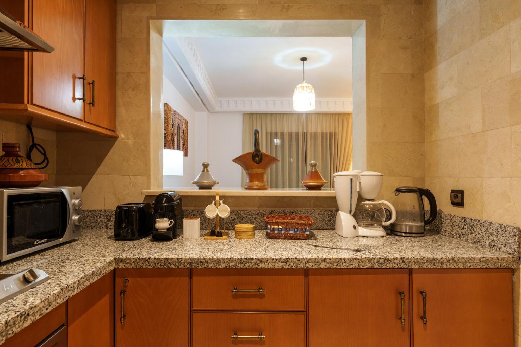 Appartement Chic Gueliz Plaza Avec Vue Marrakesz Zewnętrze zdjęcie